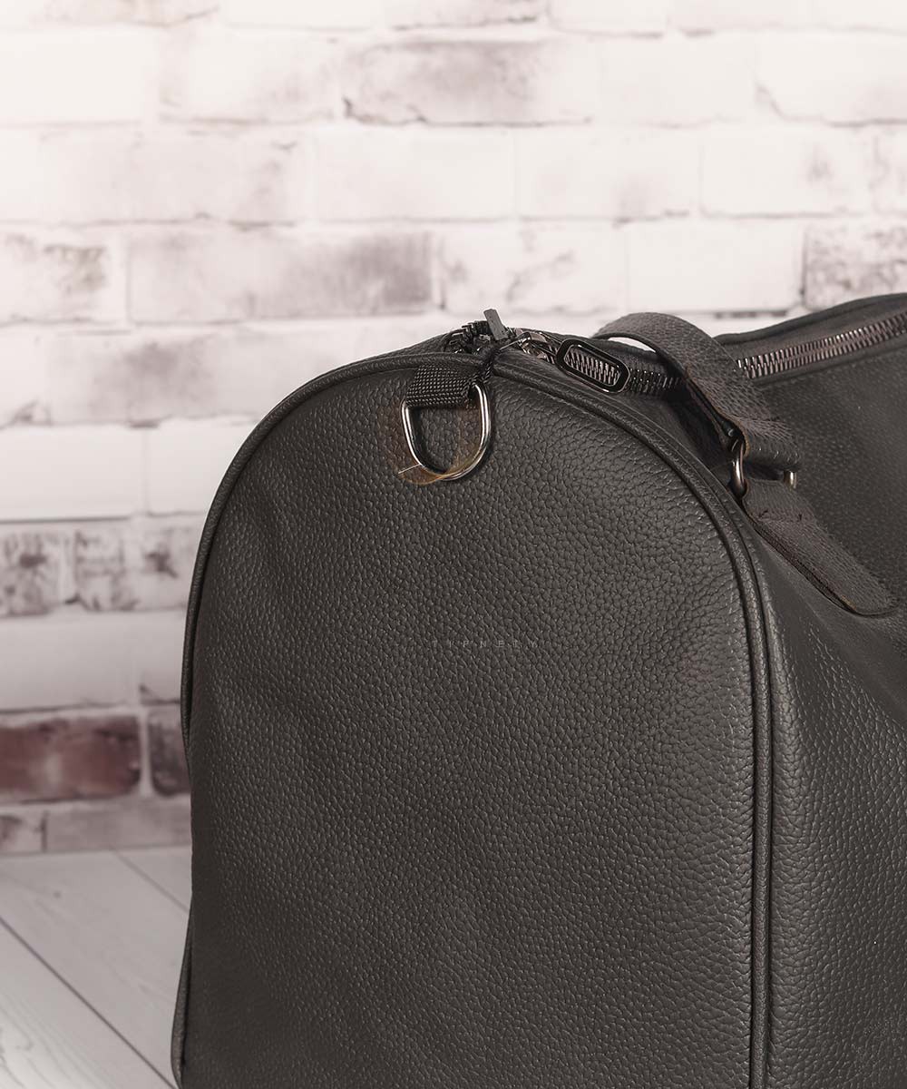 ساک ورزشی GUCCI مشکی 3110