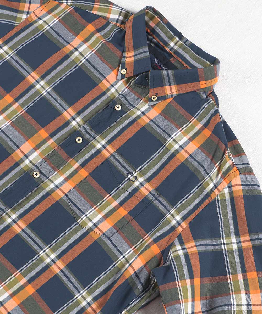 پیراهن مردانه چهارخانه و آستین کوتاه 4359