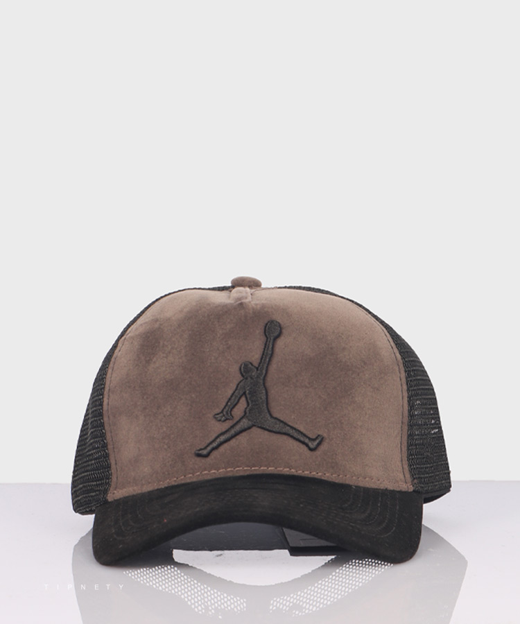 کلاه کپ مخملی جوردن و پشت توری 1830