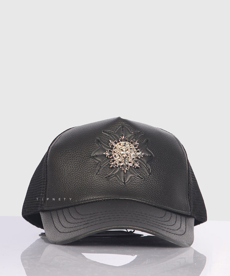 کلاه کپ مشکی طرح فلزی پشت توری 2227