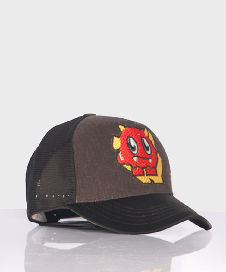 کلاه کپ فیلیپ پلین شیطان پشت توری 2226