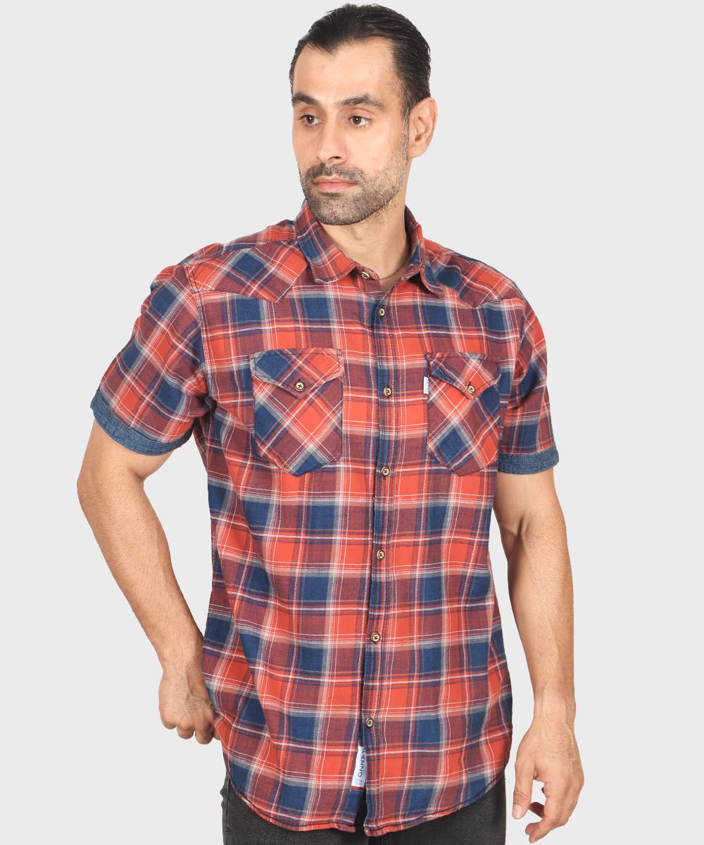 پیراهن مردانه آستین کوتاه و چهارخانه 0811