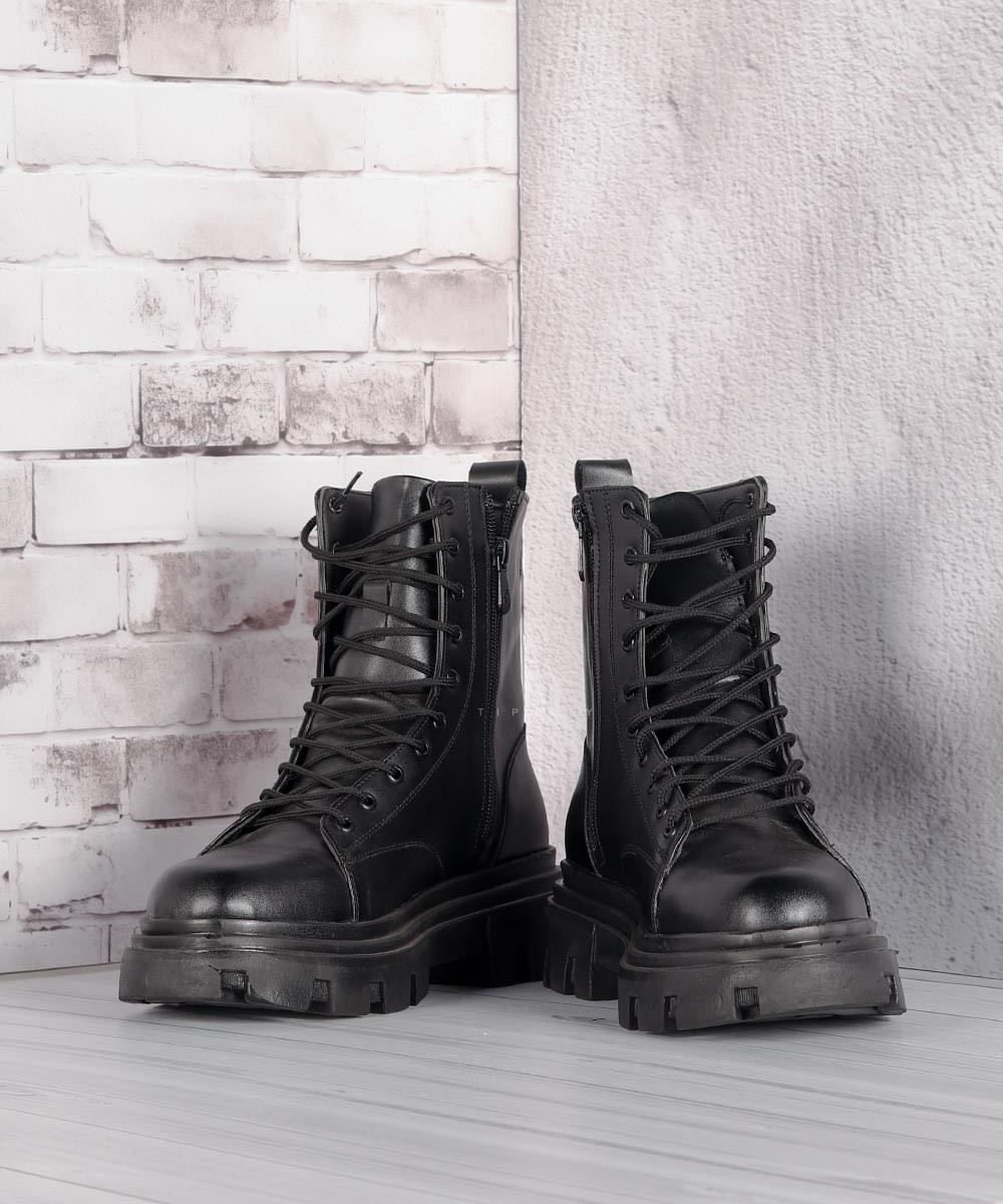 نیم بوت مردانه مشکی زیپ دار 0519