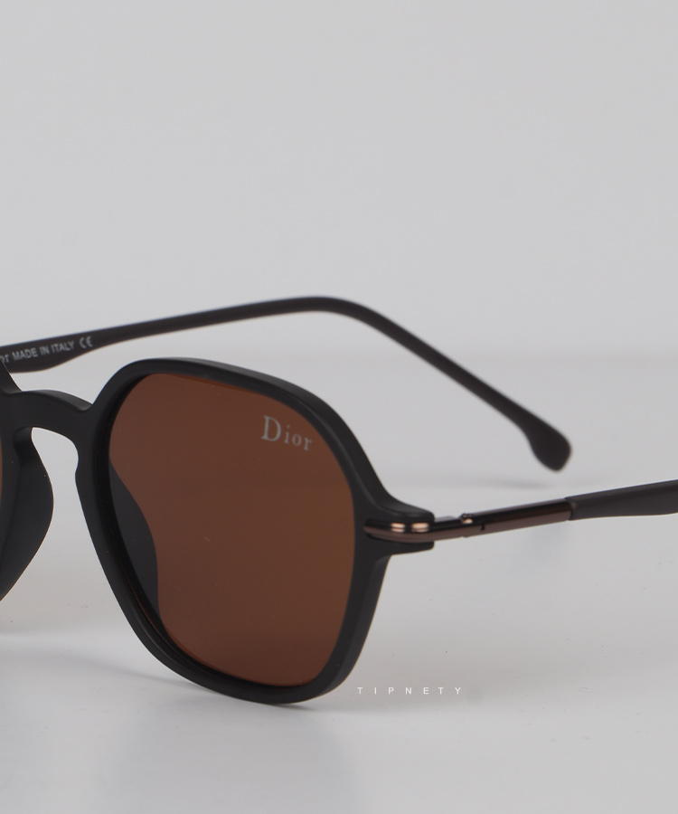 عینک آفتابی برند دیور 8071